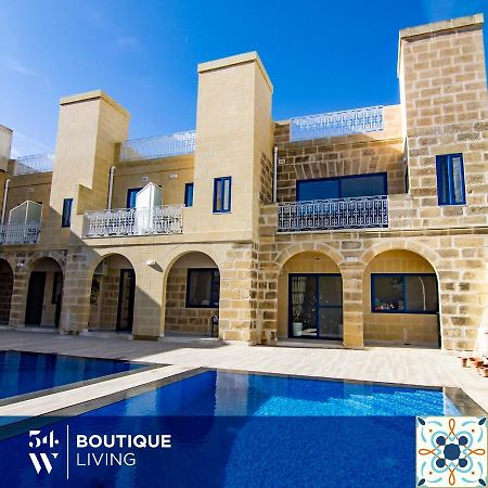 ガルブ Fiftyfour West Boutique Living Bed & Breakfast エクステリア 写真