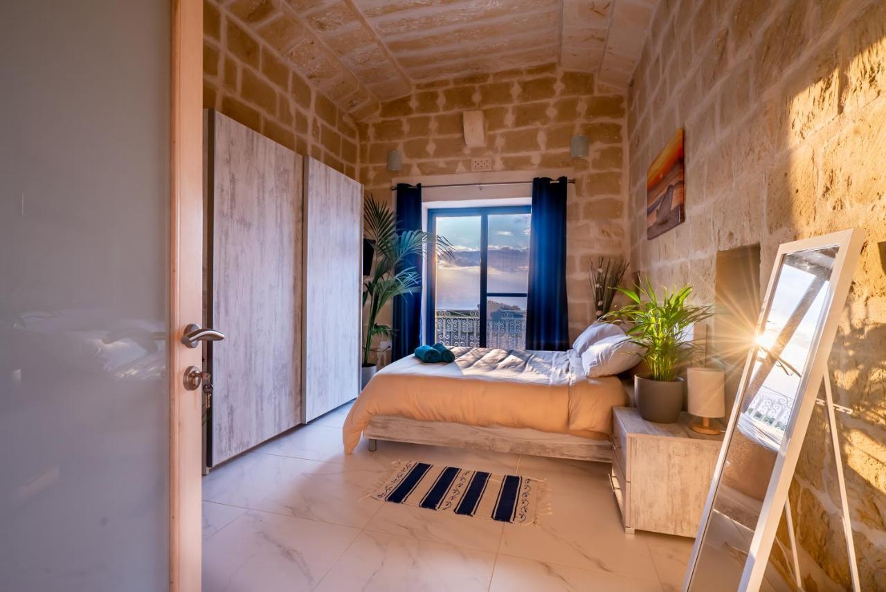 ガルブ Fiftyfour West Boutique Living Bed & Breakfast エクステリア 写真