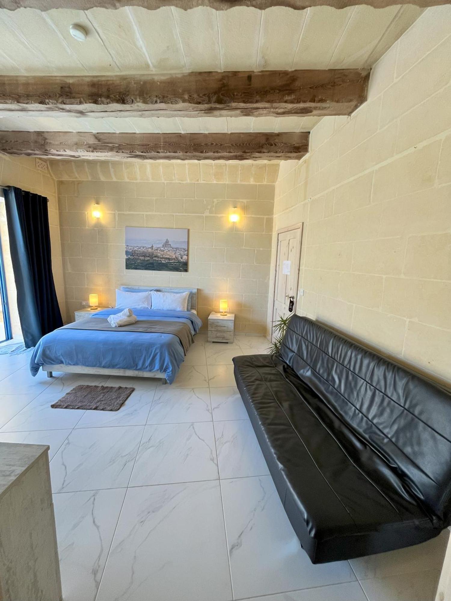 ガルブ Fiftyfour West Boutique Living Bed & Breakfast エクステリア 写真